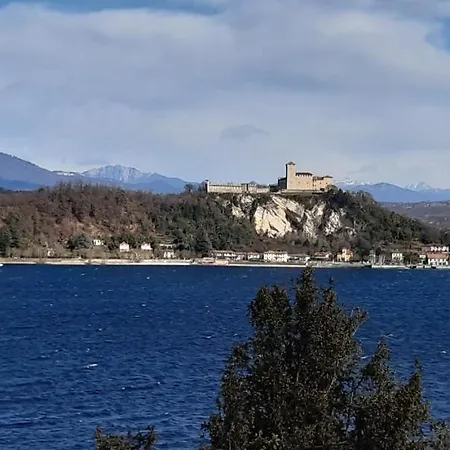 Corte Del Sole Sky Feriehus