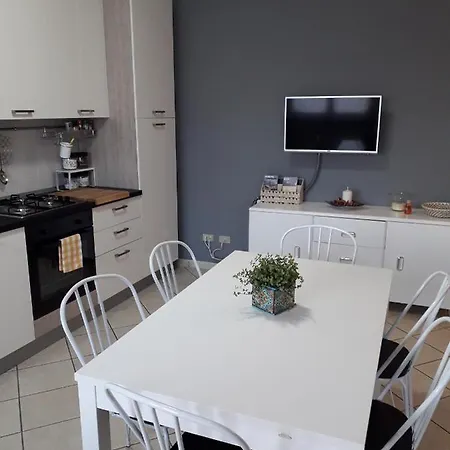 Corte Del Sole Sky Feriehus *